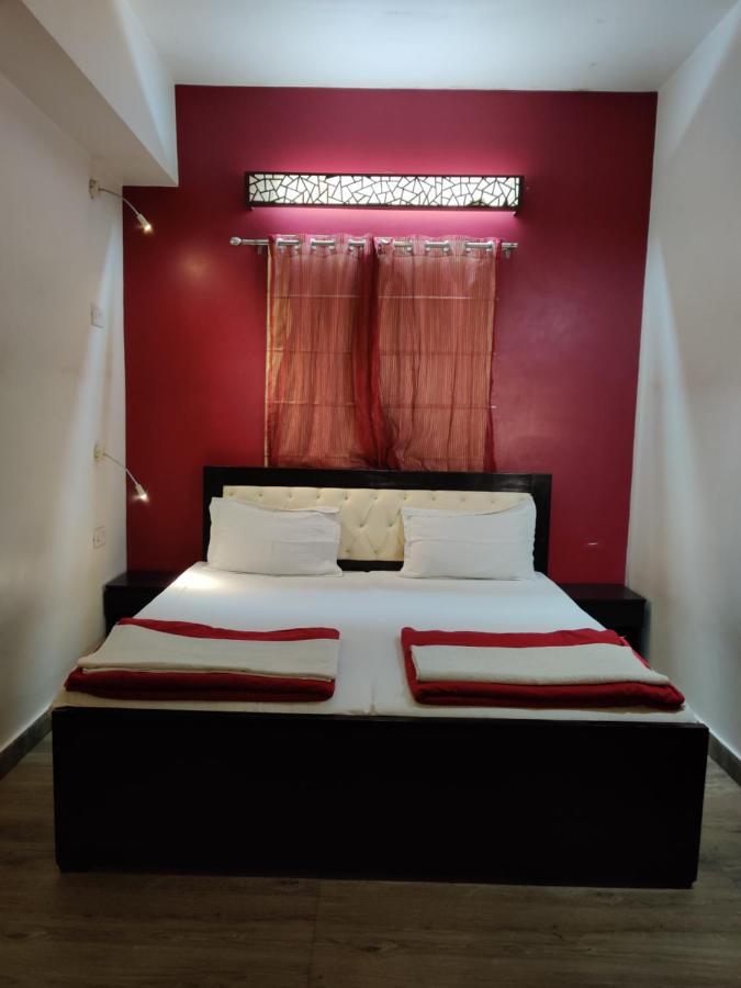 Joey'S Hostel Delhi Nuova Delhi Esterno foto