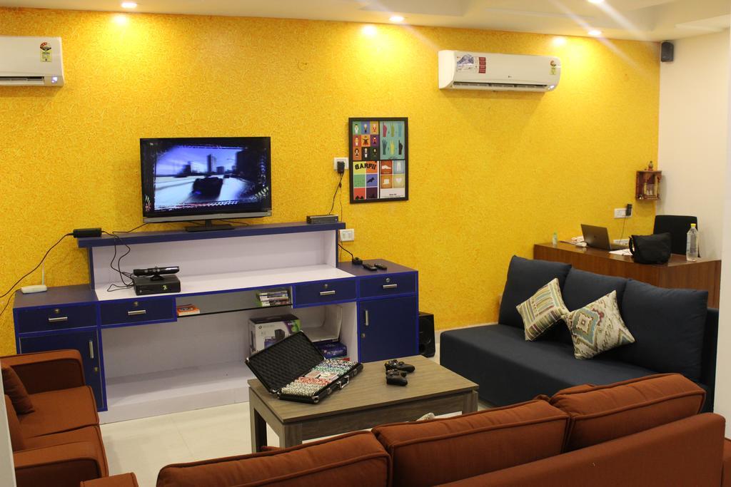 Joey'S Hostel Delhi Nuova Delhi Esterno foto