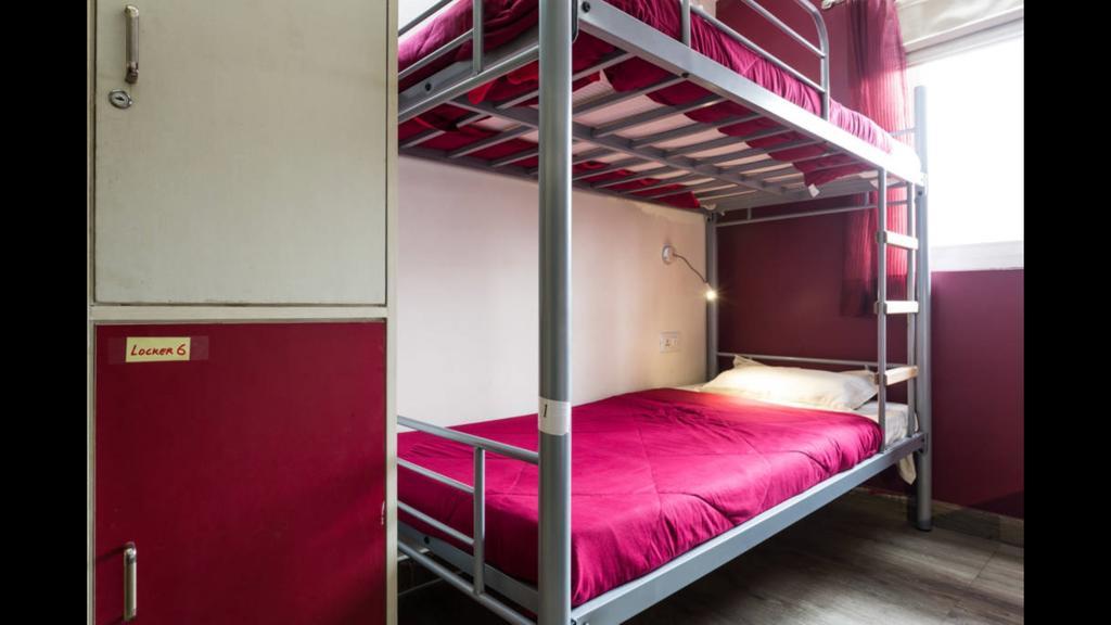 Joey'S Hostel Delhi Nuova Delhi Esterno foto