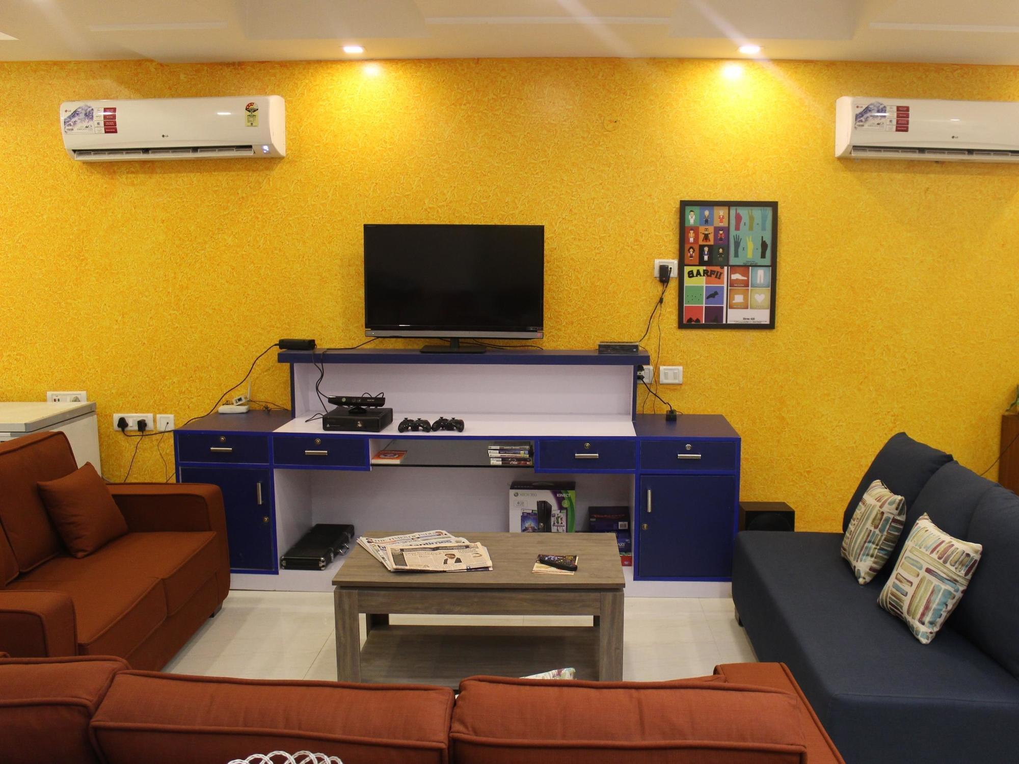 Joey'S Hostel Delhi Nuova Delhi Esterno foto