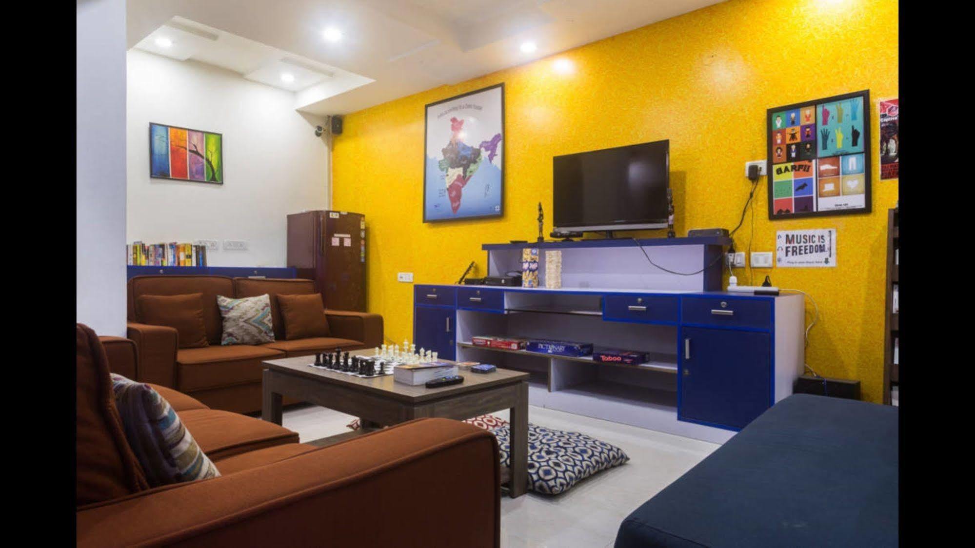 Joey'S Hostel Delhi Nuova Delhi Esterno foto
